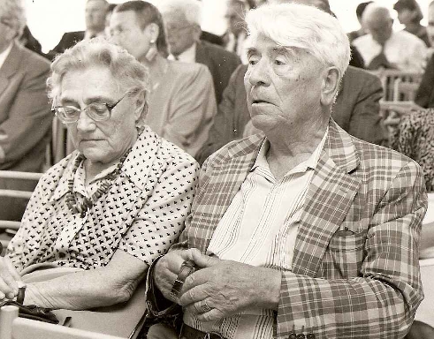 Buncak old.jpg Buncak old.jpg