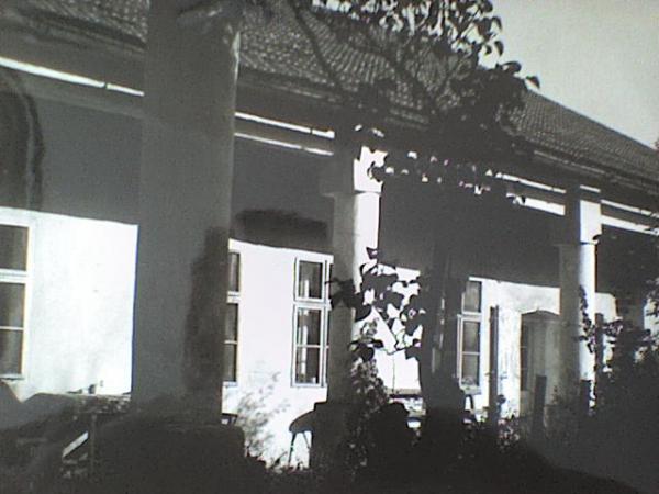 Pol�ni, Ernest dom.jpg