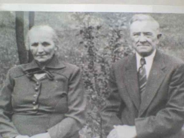 Barbora a Jozef Kováčikovci.jpg Barbora a Jozef Kováčikovci.jpg