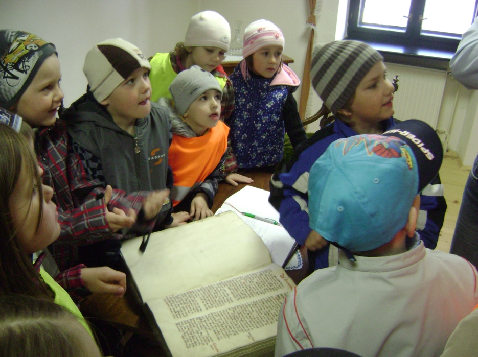 2011 - 06 �o za�ili deti z M� v 1. polroku