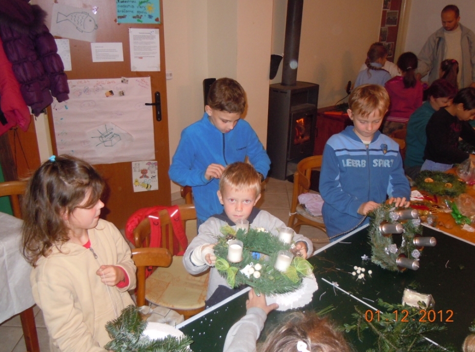 2012 - 12 V�roba adventn�ch vencov