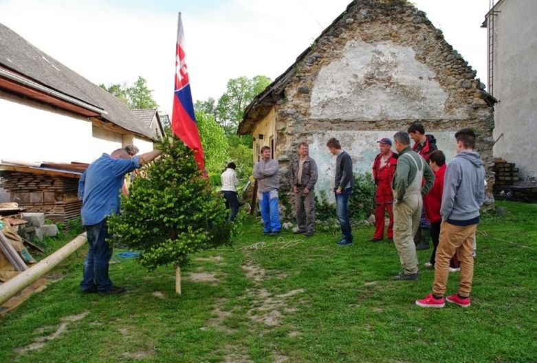 2014 - 05 Stavanie M�ja Lazany