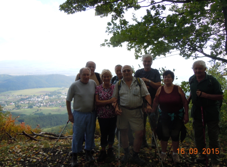 2015 - 09 JDS V�stup na hrad Zniev