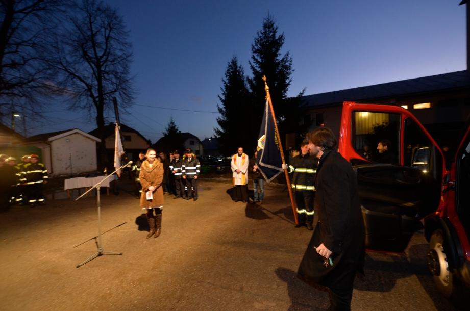 2016 - 01 Odovzdvanie hasiskho auta