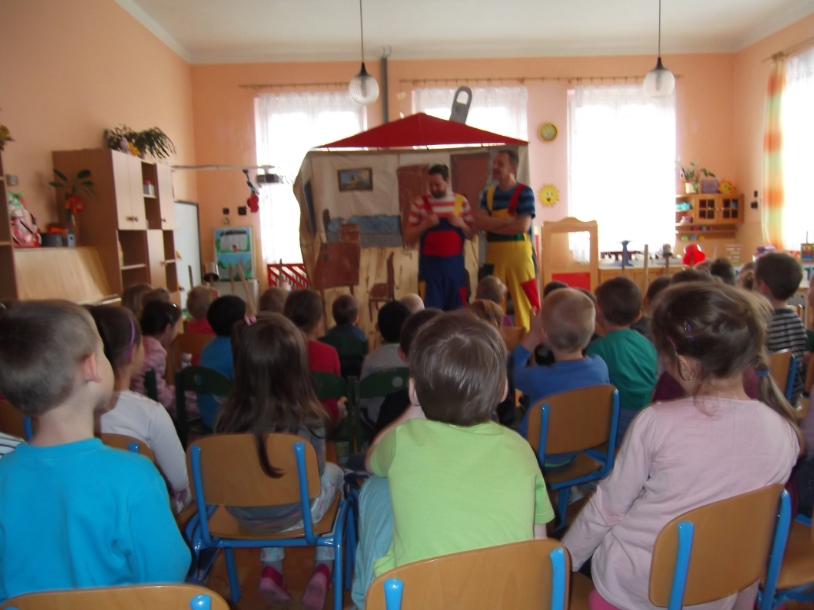 2016 - 04 Ako dedko s babkou spolu na��vali - divadlo Pr�beh �ilina