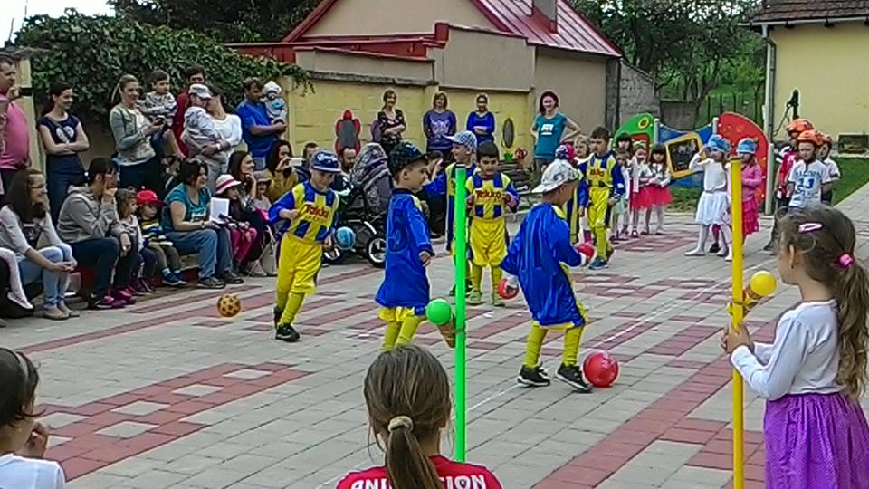 2017 - 05 De� rodiny