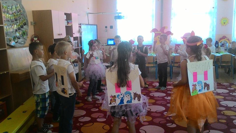 2017 -06 Rozl��kov� besiedka pred�kol�kov na rozpr�vkov� pr�beh Mal� princ