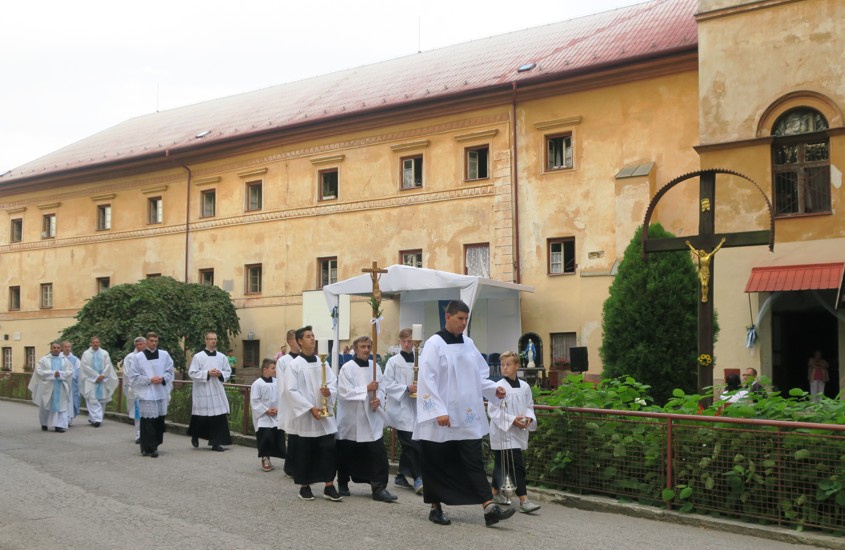 2017 - 08 P�� 2017